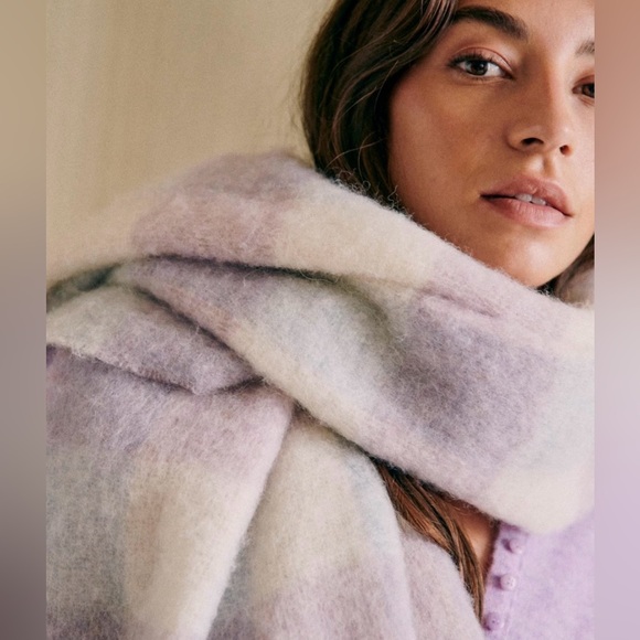 Sezane Louise scarf - Picture 3 of 6